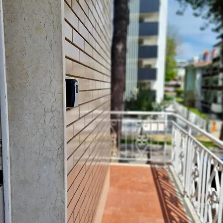 Apartmán Casa Liana 6 *